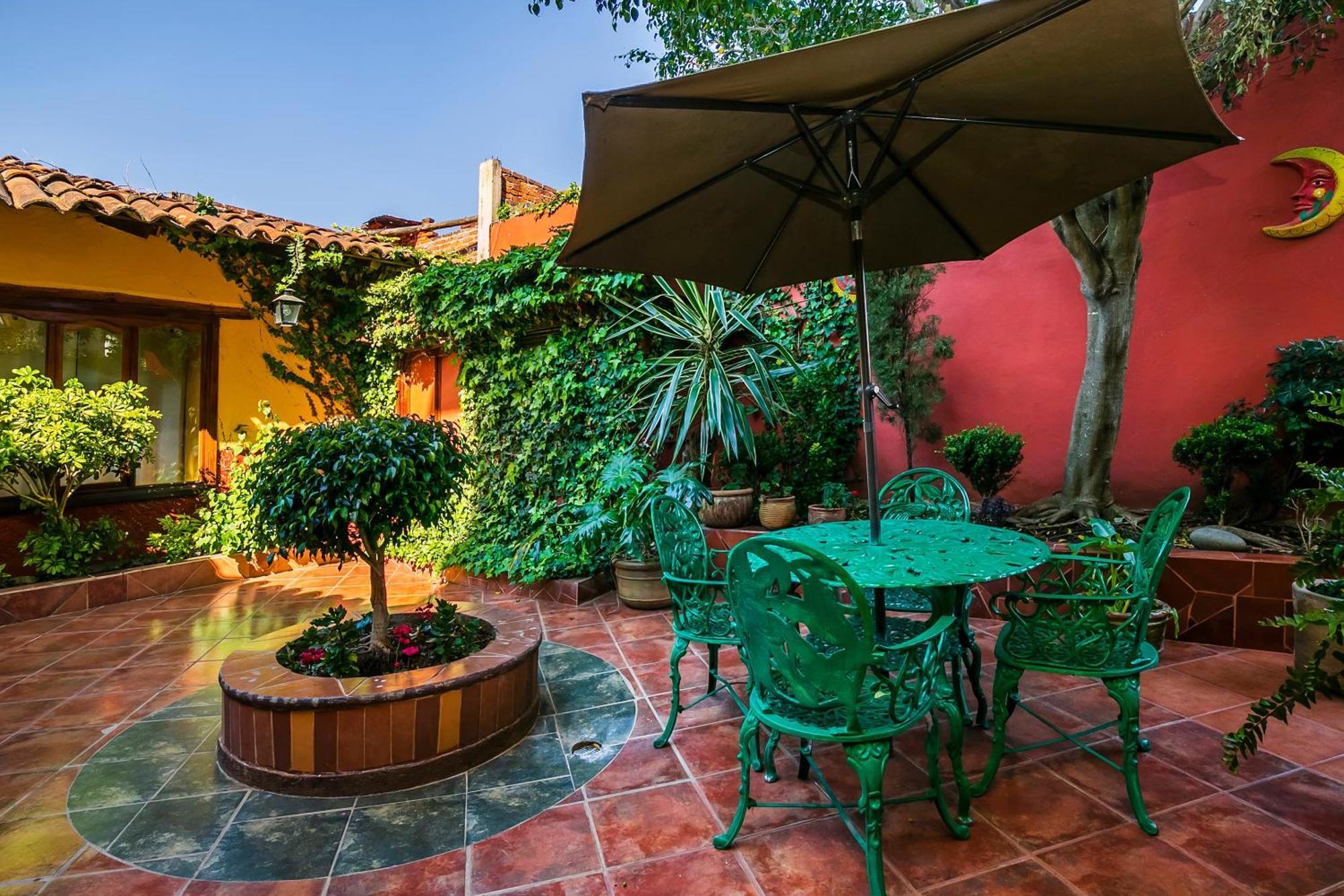 Oyo Posada De Los Angeles, Pátzcuaro Екстериор снимка