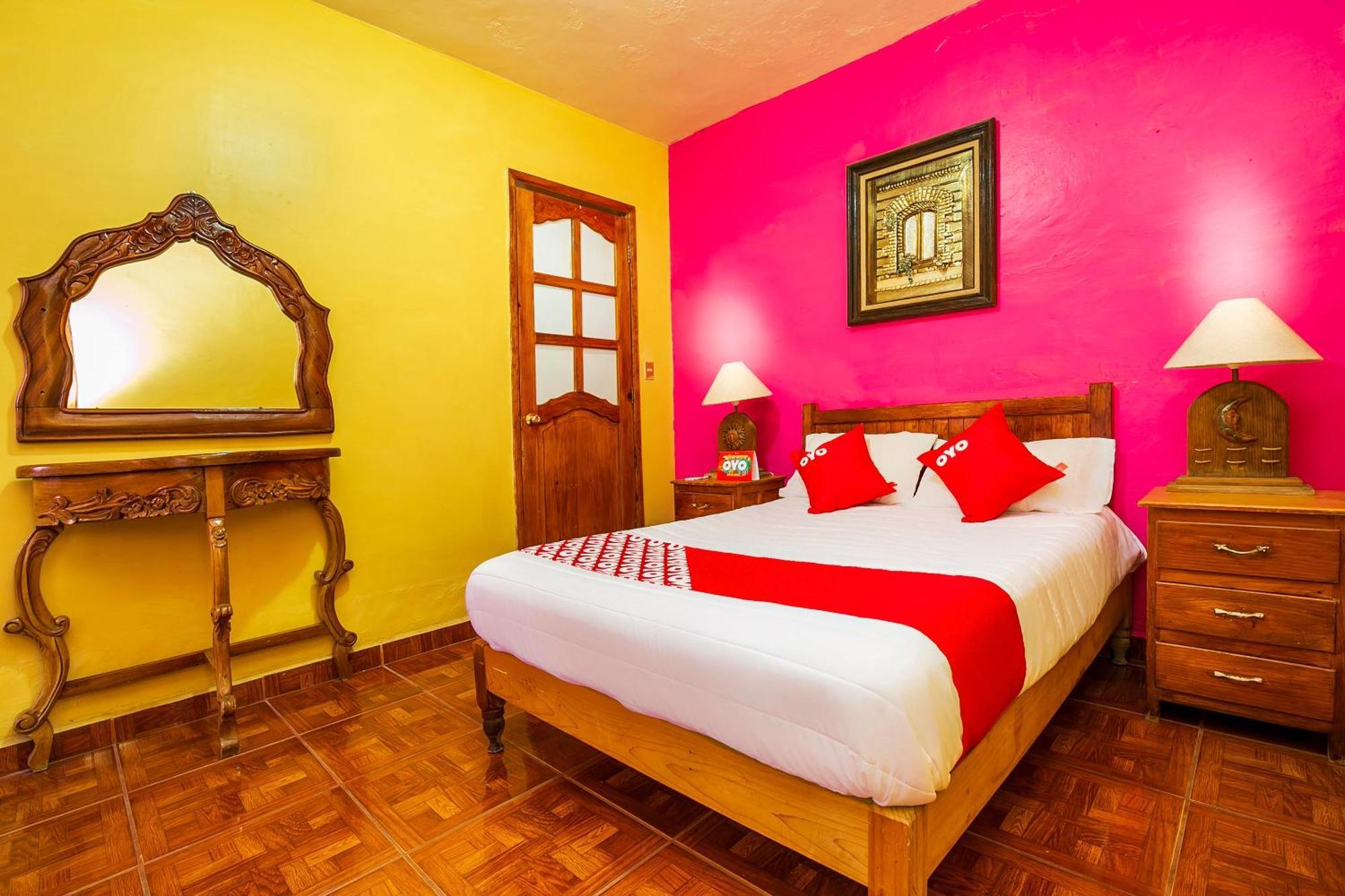 Oyo Posada De Los Angeles, Pátzcuaro Екстериор снимка